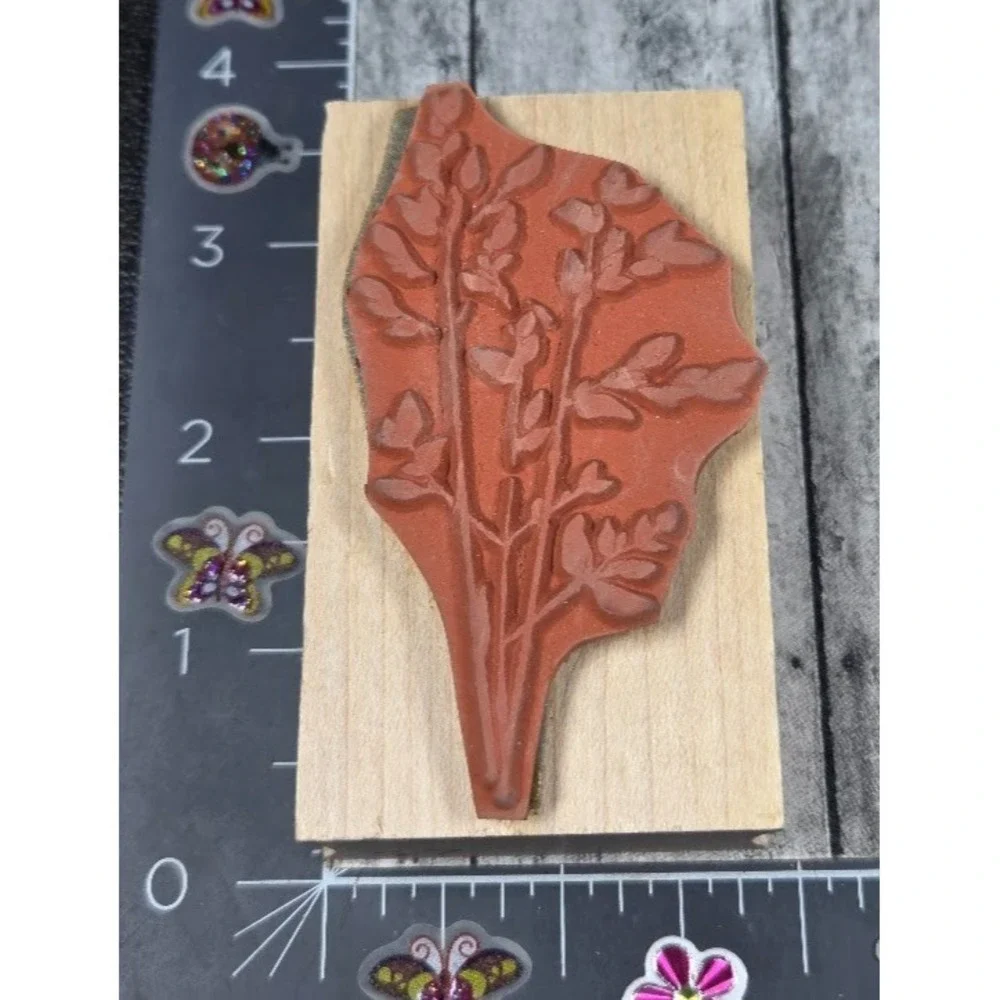 Hero Arts Wild Fairy Lily F2980 Flowers Plant Rubber Stamp Wood #J118
